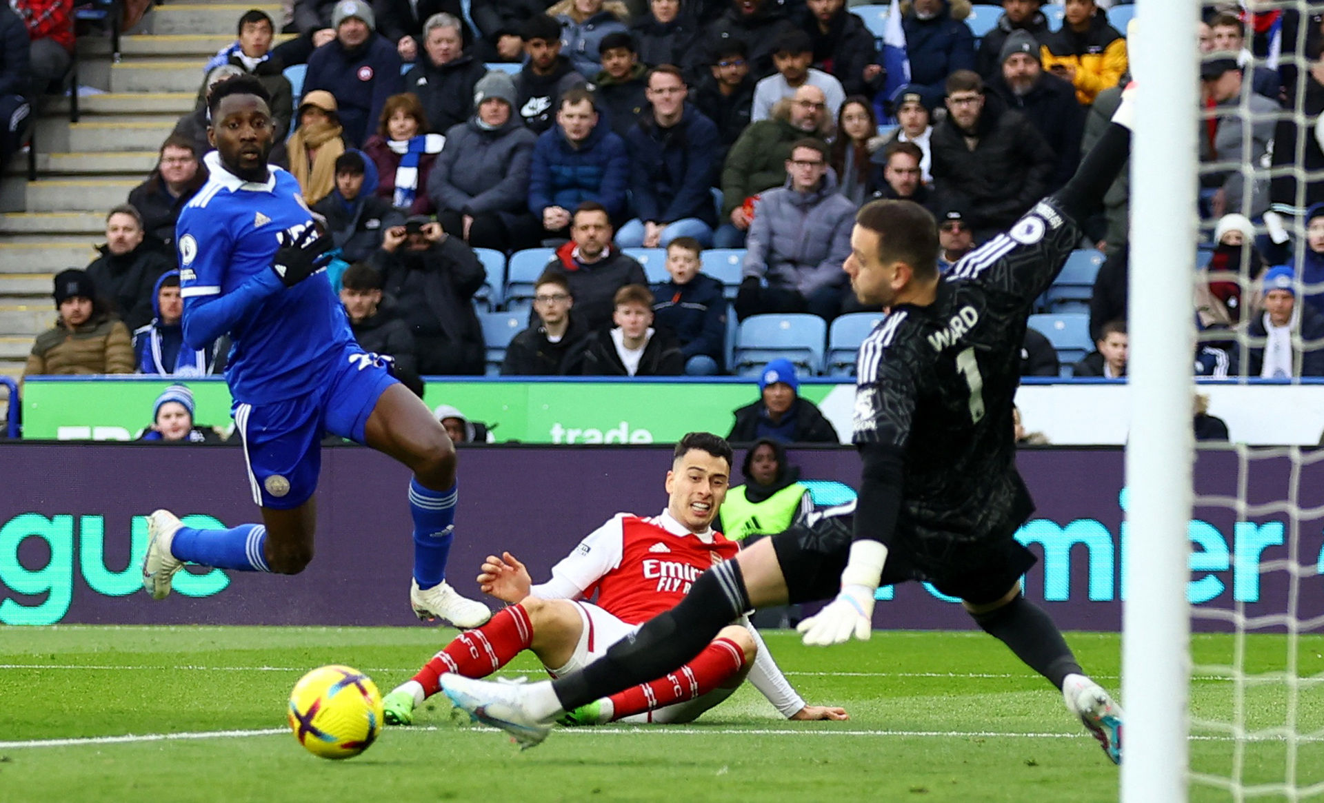 疆队的进攻 疆队的进攻